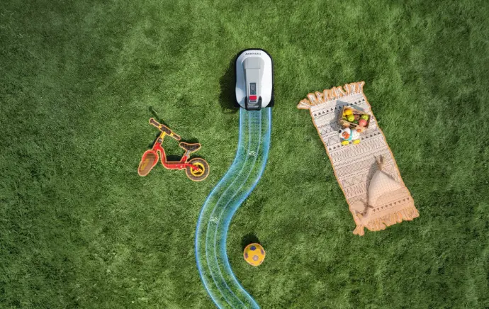 TerraMow V600 robotmaaier voor tuinen tot 600m² TerraMow V600 robotmaaier voor tuinen tot 600m²